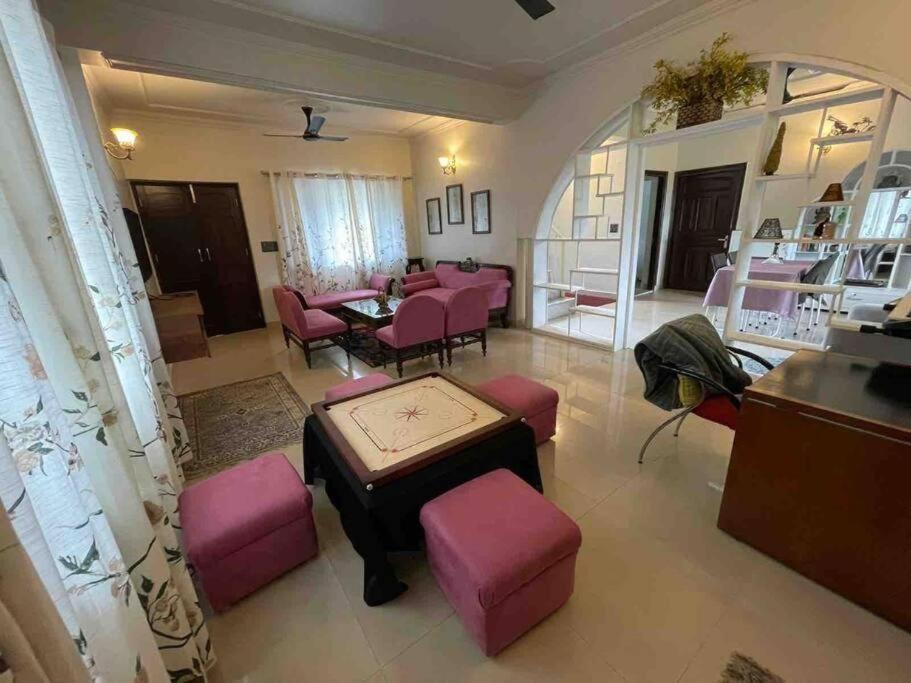 Hotel Alinda House Naukuchiatal By The Ghaur Bhīm Tāl Exterior foto