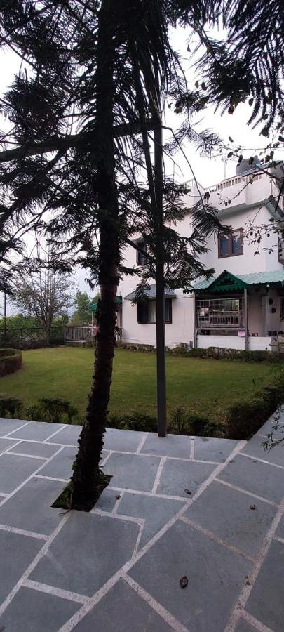 Hotel Alinda House Naukuchiatal By The Ghaur Bhīm Tāl Exterior foto